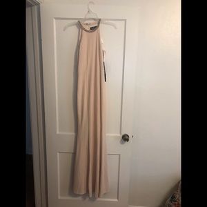 Lulu’s pale pink gown